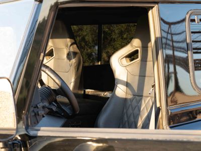 Precioso Land Rover Defender TD5 con A/A - Matriculación española
