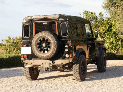 Precioso Land Rover Defender TD5 con A/A - Matriculación española