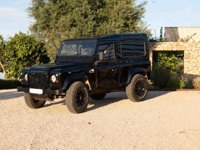 Precioso Land Rover Defender TD5 con A/A - Matriculación española