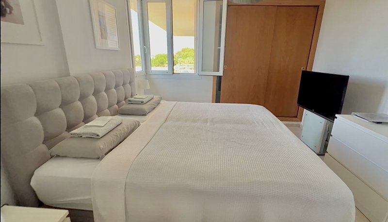 WONDERFUL apartment available Nov. to June for overwintering with 360-degree nature view in Portocolom