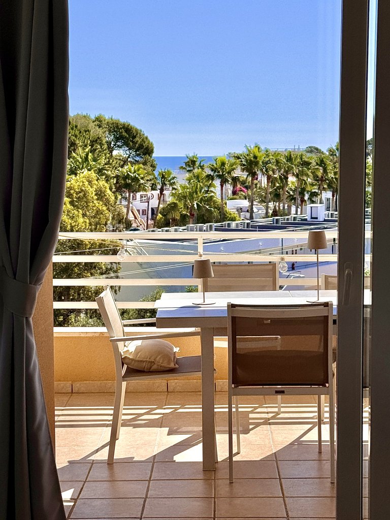 WONDERFUL apartment available Nov. to June for overwintering with 360-degree nature view in Portocolom