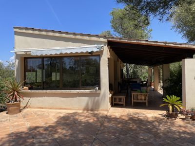 Hermosa casa de huéspedes disponible ahora para todo el verano