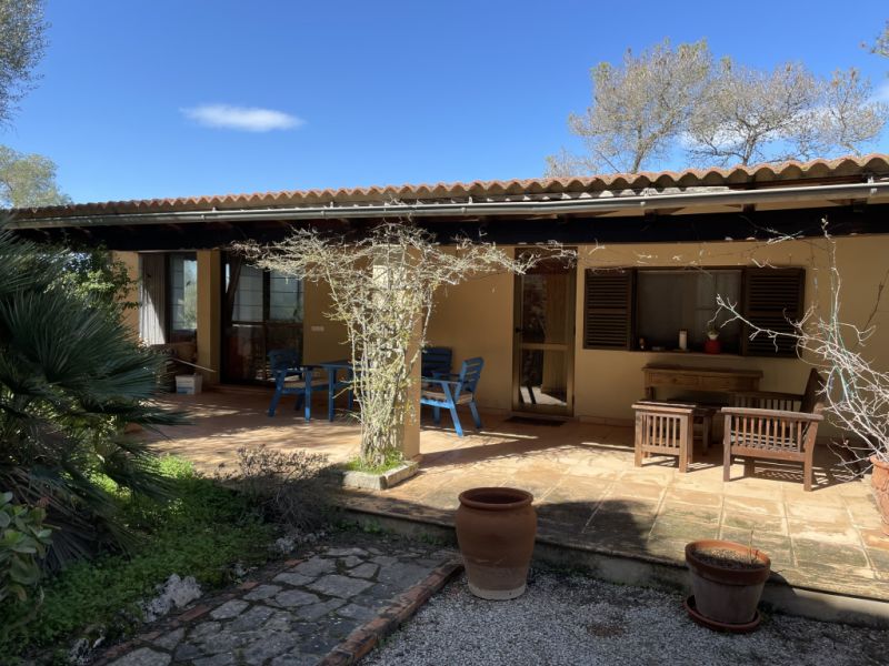Hermosa casa de huéspedes para alquilar durante todo el verano