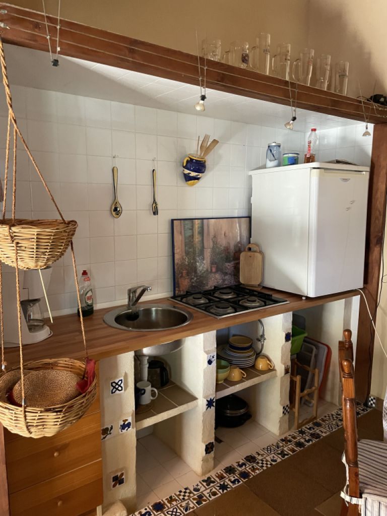 Hermosa casa de huéspedes para alquilar durante todo el verano