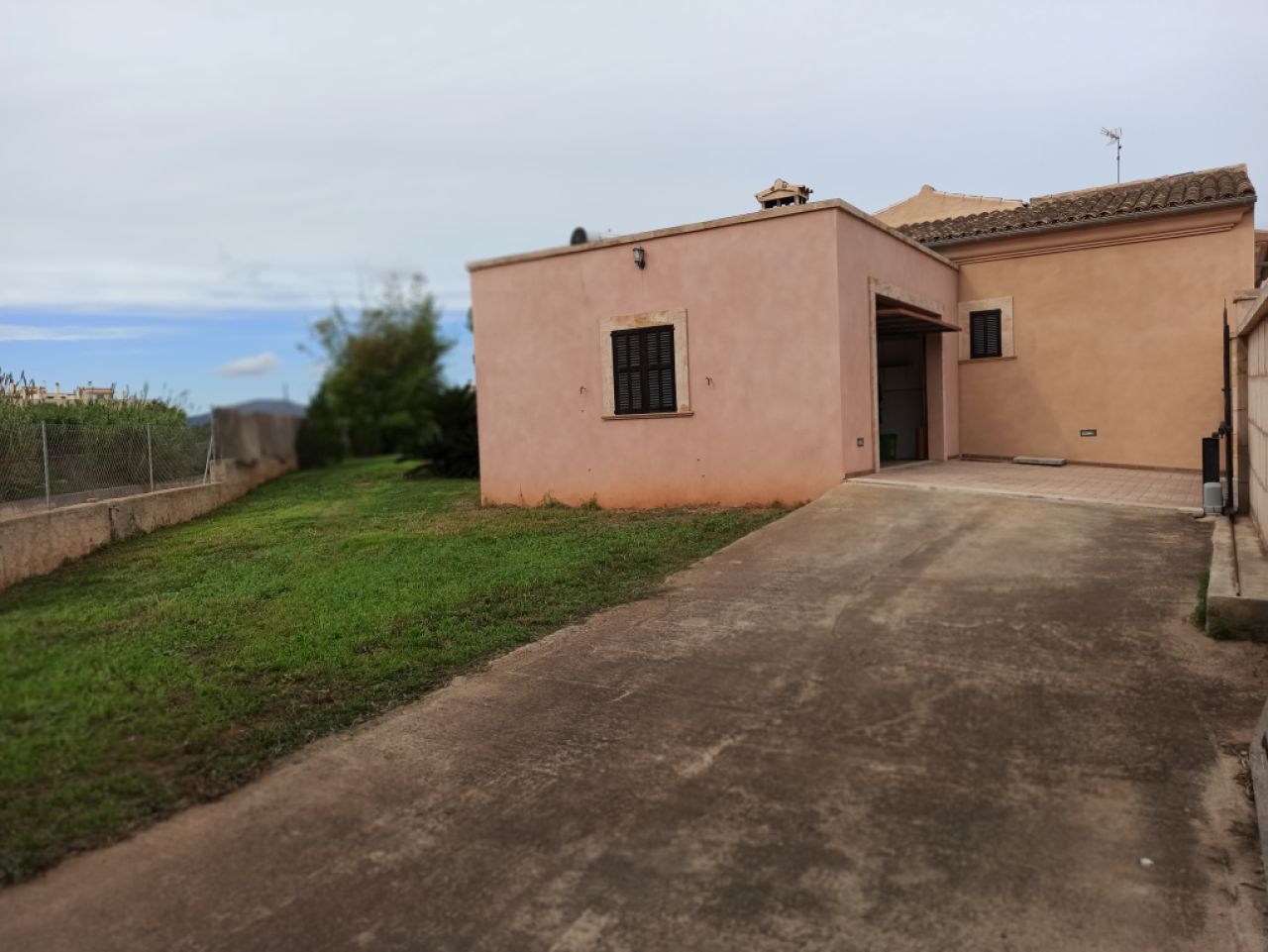 Wunderschönes Stadthaus mit Pool Son Carrio