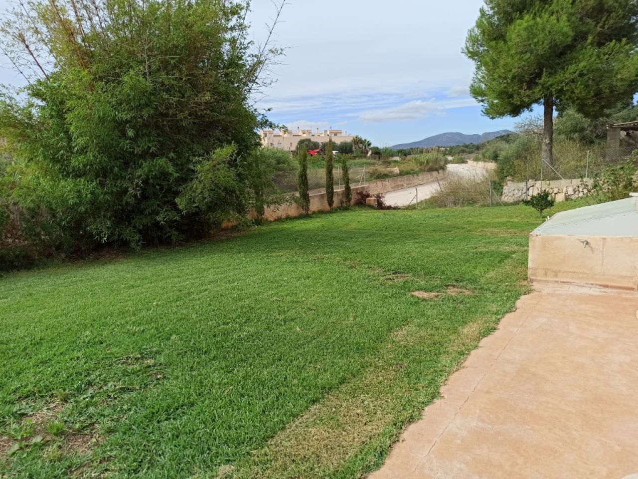 Wunderschönes Stadthaus mit Pool Son Carrio