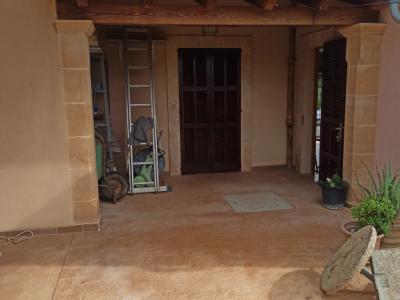 Wunderschönes Stadthaus mit Pool Son Carrio