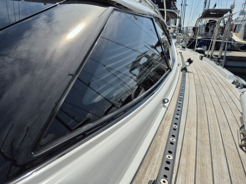 Yachtpolitur und -pflege