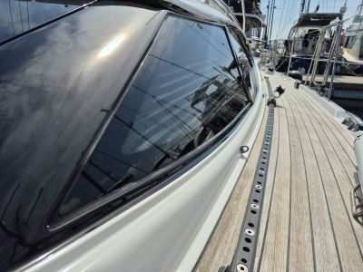 Yachtpolitur und -pflege