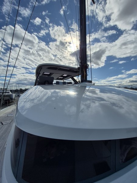 Yachtpolitur und -pflege