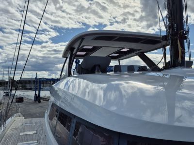 Yachtpolitur und -pflege