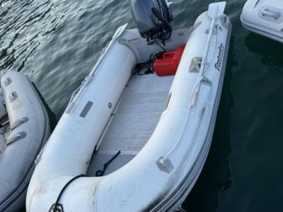 Motor fueraborda Yamaha de 8 CV YAMAHA como 4 tiempos 2016 En perfecto estado con recogida de depósi