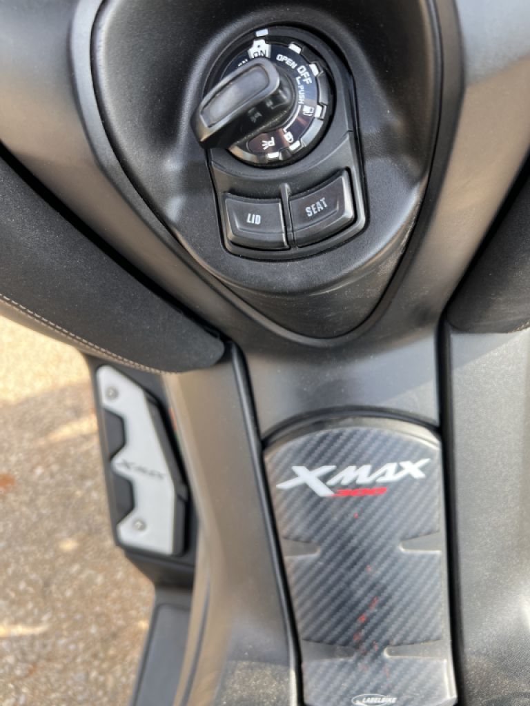 Yamaha Motorroller XMAX 300 Tech MAX