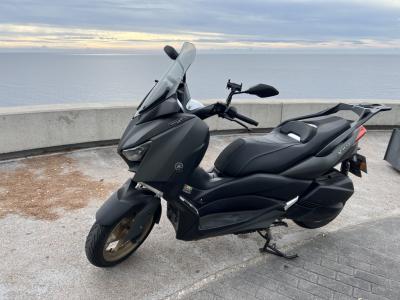 Yamaha Motorroller XMAX 300 Tech MAX