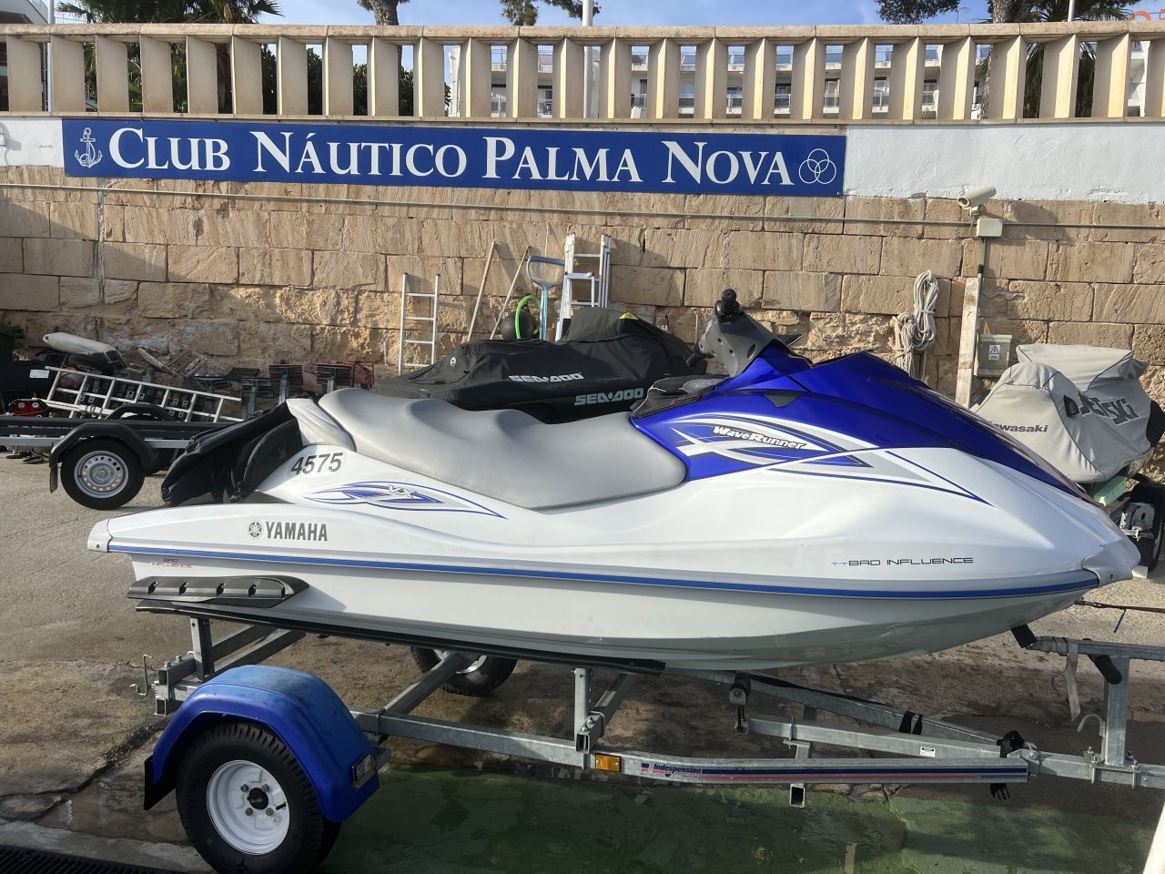 Yamaha Waverunner
