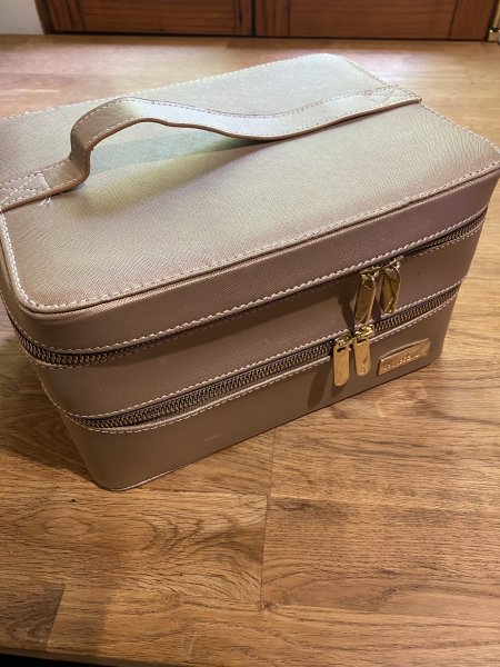 Bolsa de almacenamiento beige Young Living para aceites esenciales
