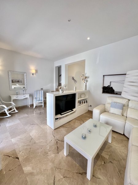 Zeitmiete in Portocolom: 3 Schlafzimmer und 2 Bäder (September bis Juni – 10 Monate)