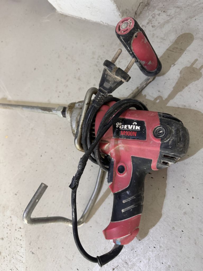 Cement mixer Cevic M900N