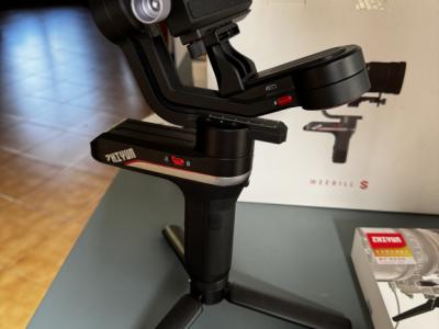Zhiyun Weebill S Gimbal mit Zubehör