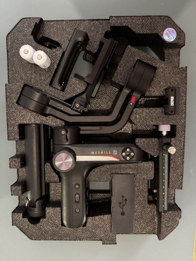 Zhiyun Weebill S Gimbal mit Zubehör