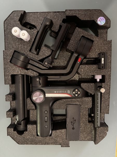 Zhiyun Weebill S Gimbal mit Zubehör