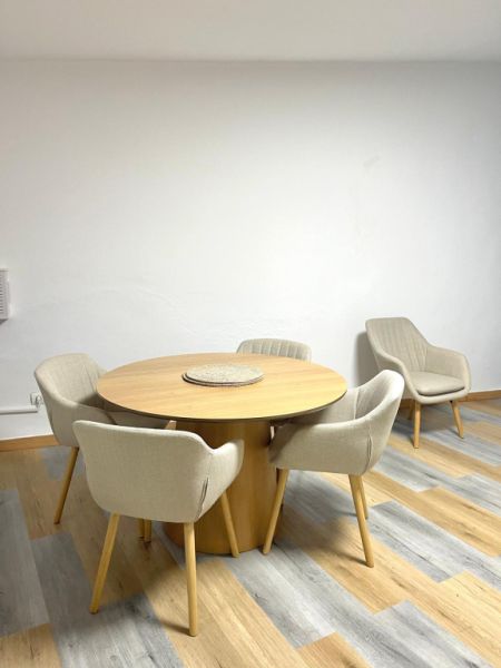 Zimmer in Campos zu vermieten für eine Frau