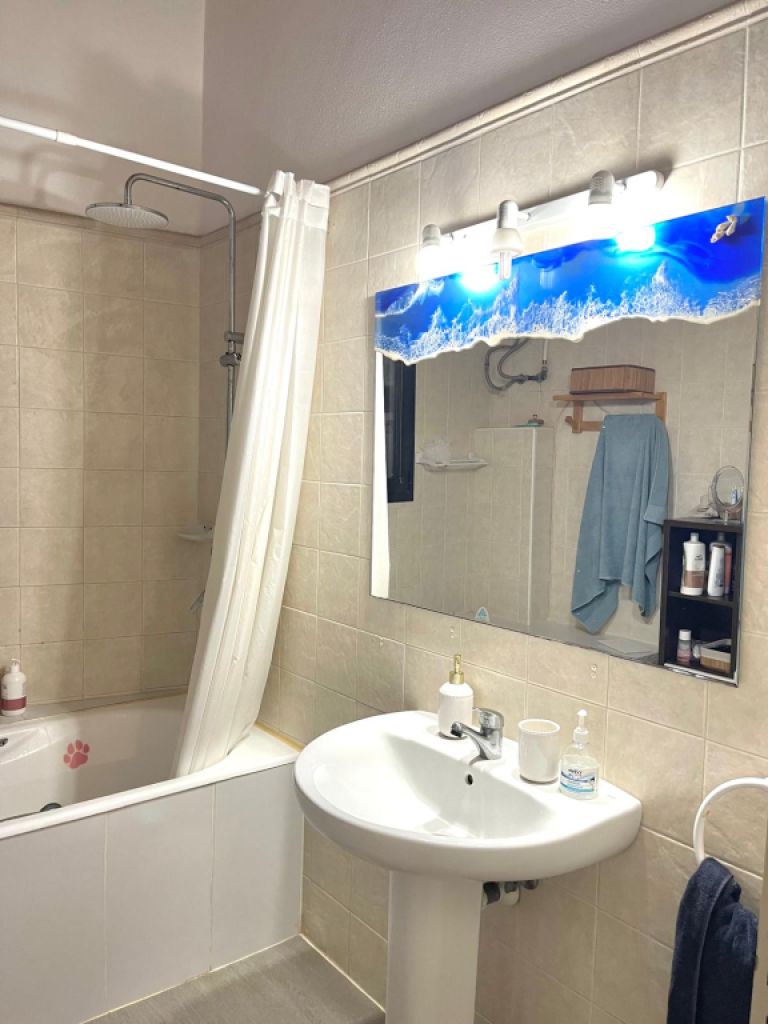 Zimmer in Campos zu vermieten für eine Frau