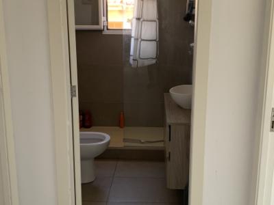 Zimmer zu vermieten – Cala Mandia (direkt am Meer)