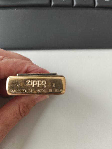 Zippo-Feuerzeug