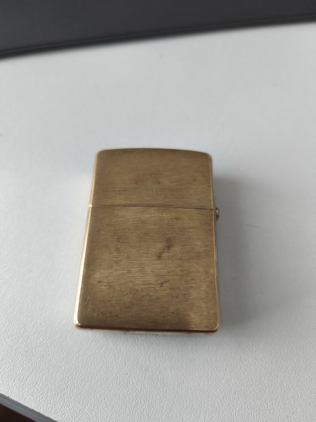 Zippo-Feuerzeug