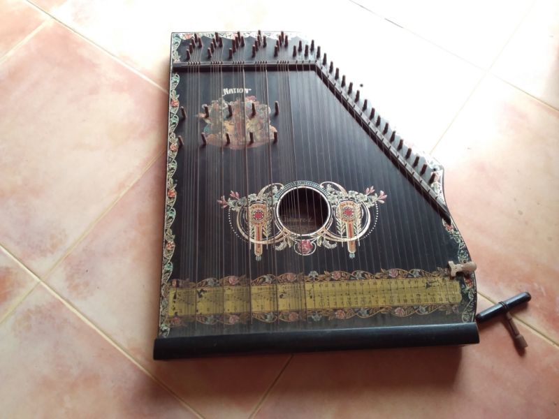 Zither