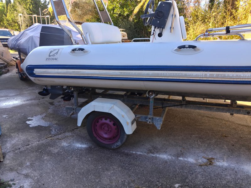 Zodiac 540 mit Trailer