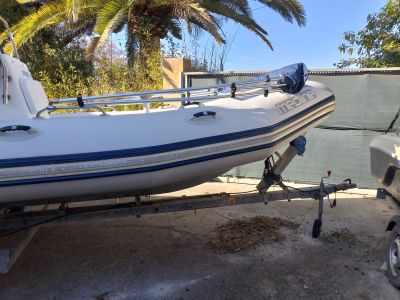 Zodiac 540 mit Trailer
