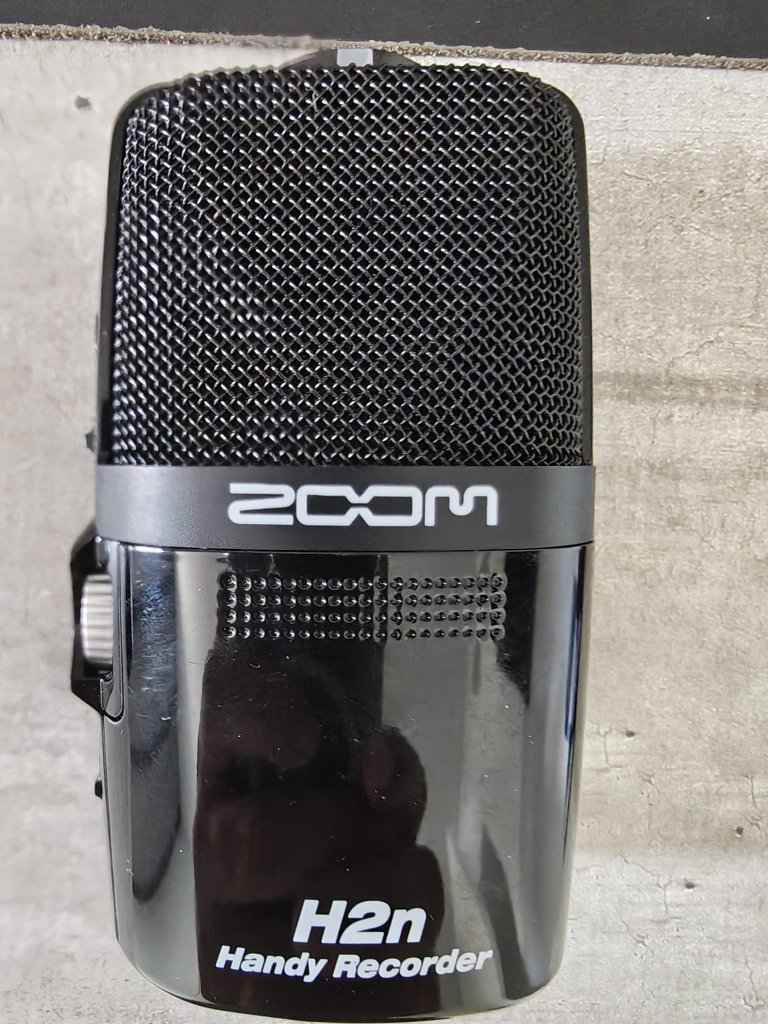 Zoom H2n Handy Recorder  neuwertig  inkl. USB-Kabel & SD-Karte
