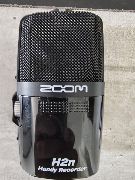 Zoom H2n Handy Recorder  neuwertig  inkl. USB-Kabel & SD-Karte