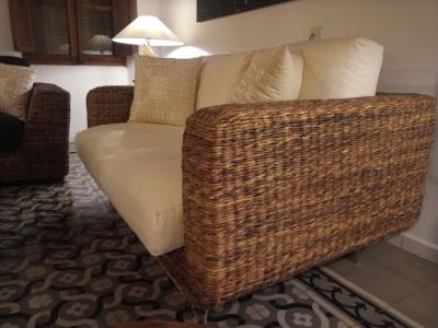 Zu Verkaufen, Designsofa, Ausstellungsstück, NEU / ungebraucht, 157 x 98 x 70 cm