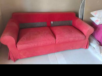 Zu verschenken, Schlafcouch