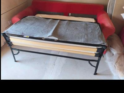 Zu verschenken, Schlafcouch