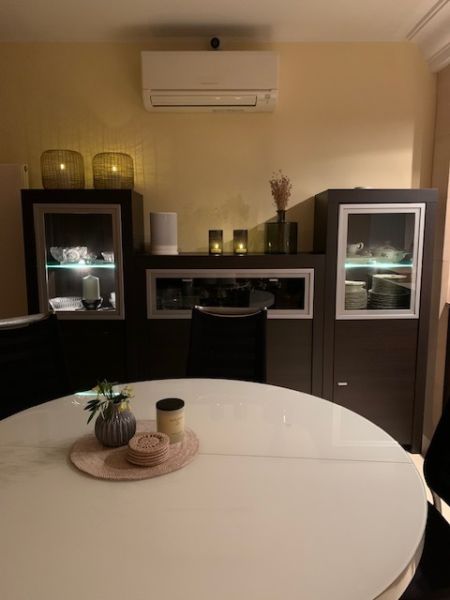 Zu verschenken Sideboard, Schrank, beleuchtet