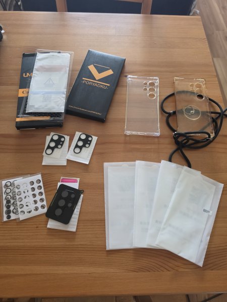 Paquete de accesorios para Samsung Galaxy S23 Ultra — Nuevo y sin usar — 25 €