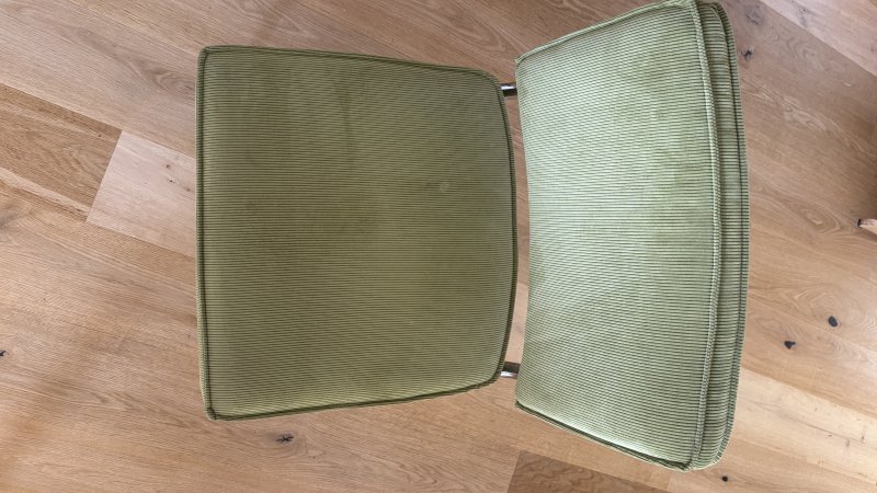 Zuiver RIDGE RIB Stuhl grüner Cord & Chrom - 2 Stück vorhanden