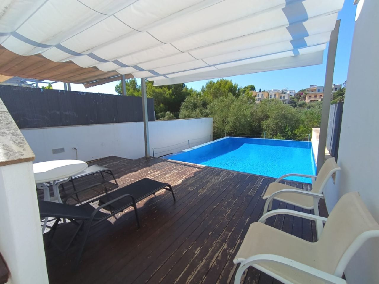 Zum Vermieten 1 Meereslinie Chalet in cala Mandia