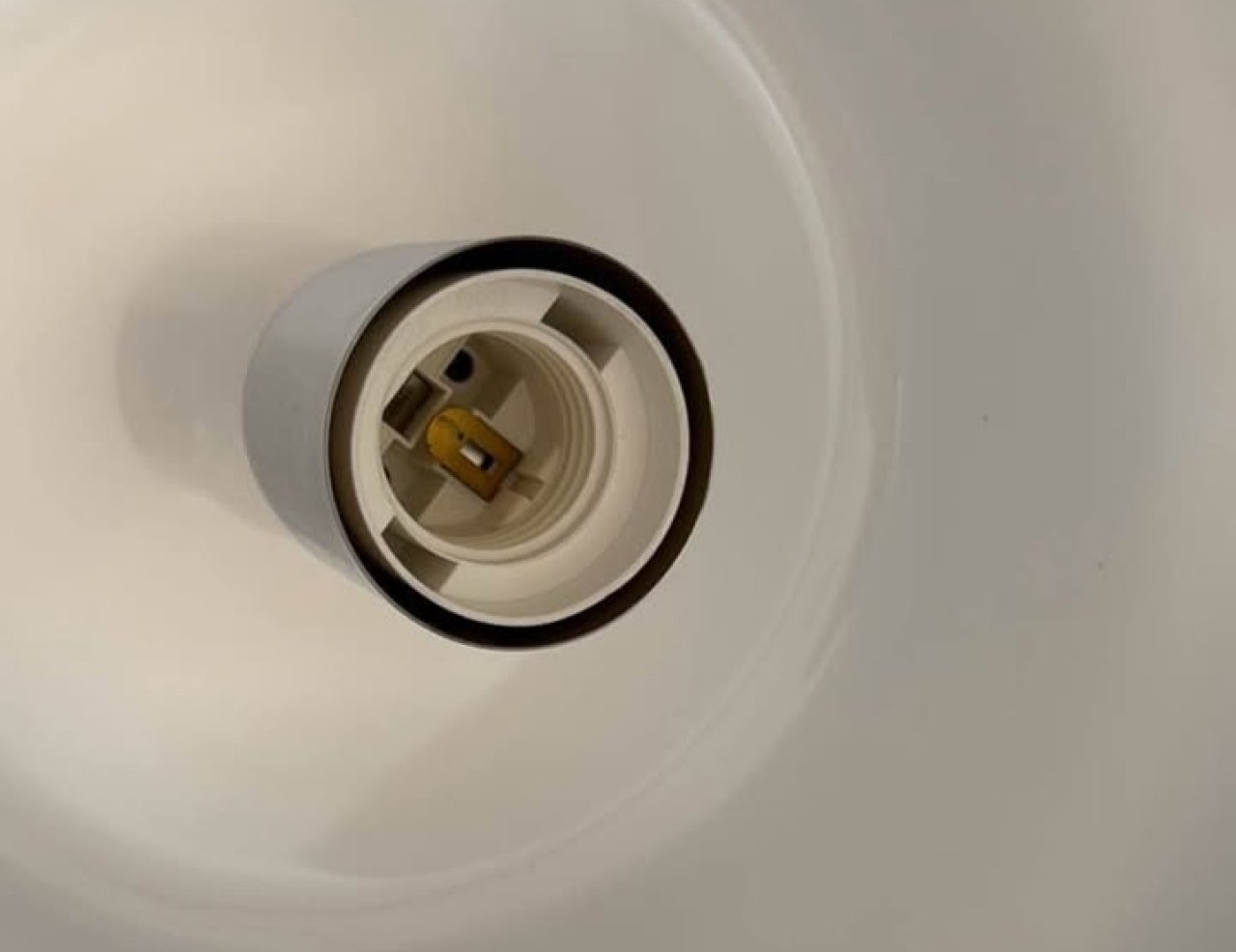 Dos lámparas colgantes de cristal grandes y bonitas