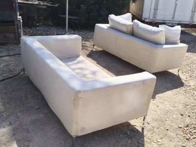 Zwei Ikea Sofas
