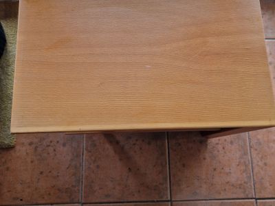 Zwei Nachttische