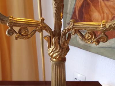 Zwei schwere Feuervergoldete "EMPIRE GIRANDOLEN" um 1820 aus Spanien, aus Adelsbesitz.