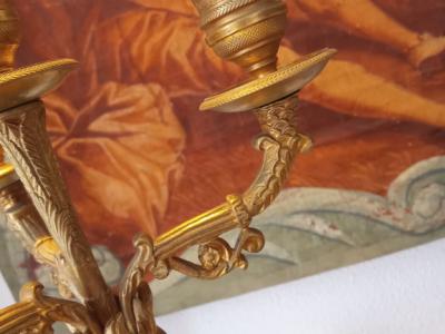 Zwei schwere Feuervergoldete "EMPIRE GIRANDOLEN" um 1820 aus Spanien, aus Adelsbesitz.